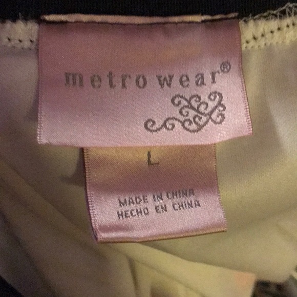NWT Metro Wear Floral Skirt - Picture 5 of 5